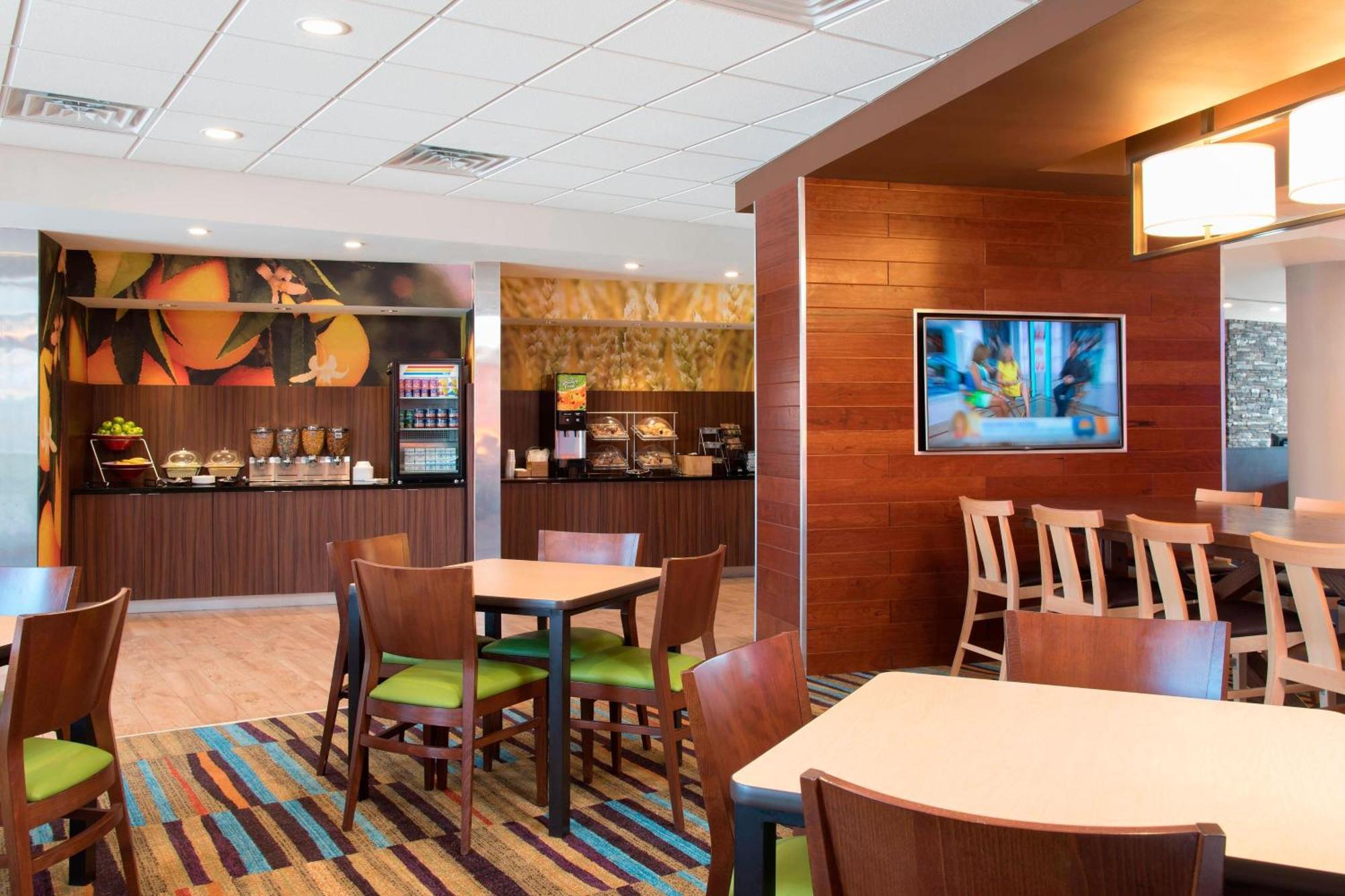 Fairfield Inn & Suites By Marriott Jackson Clinton Buitenkant foto