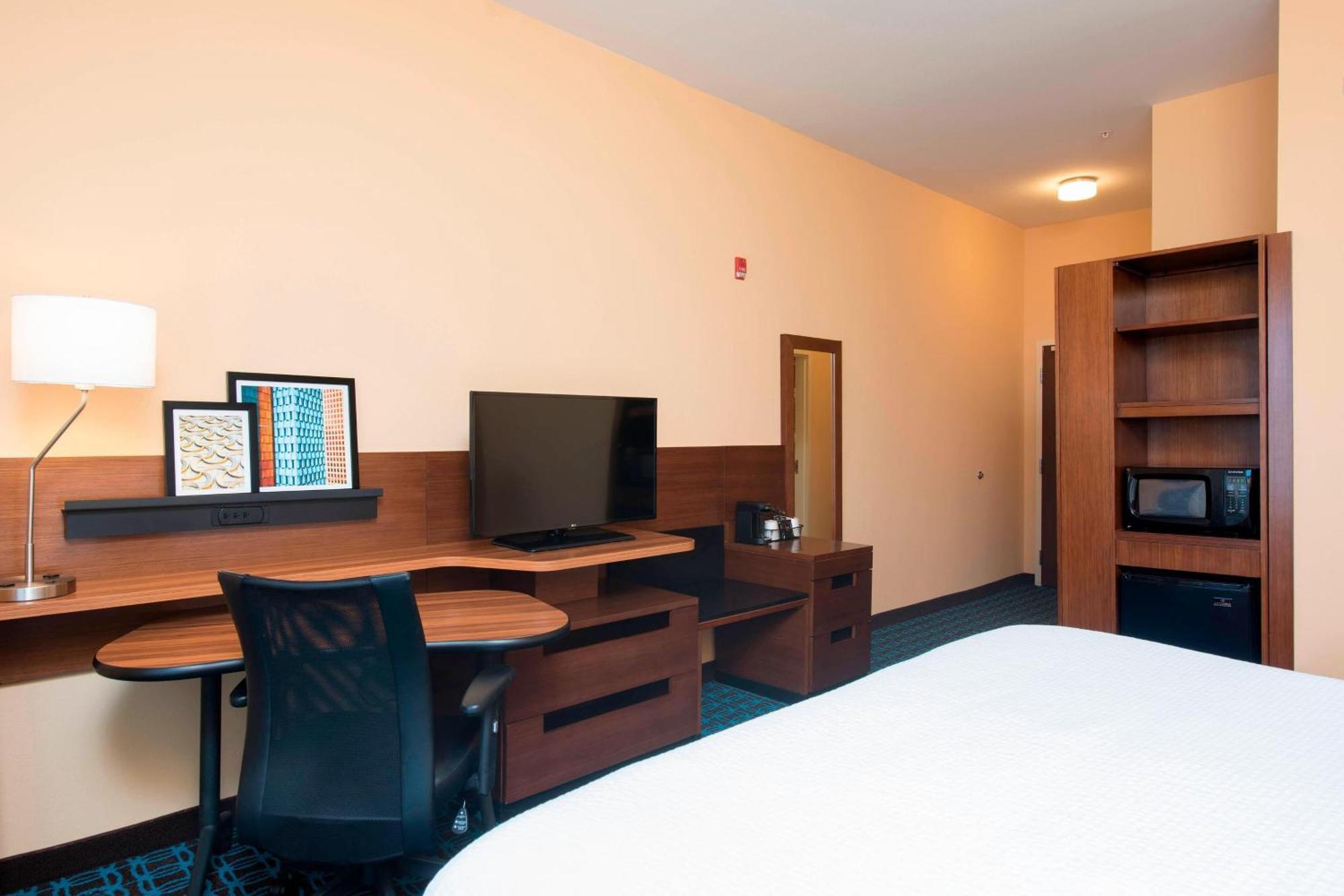 Fairfield Inn & Suites By Marriott Jackson Clinton Buitenkant foto