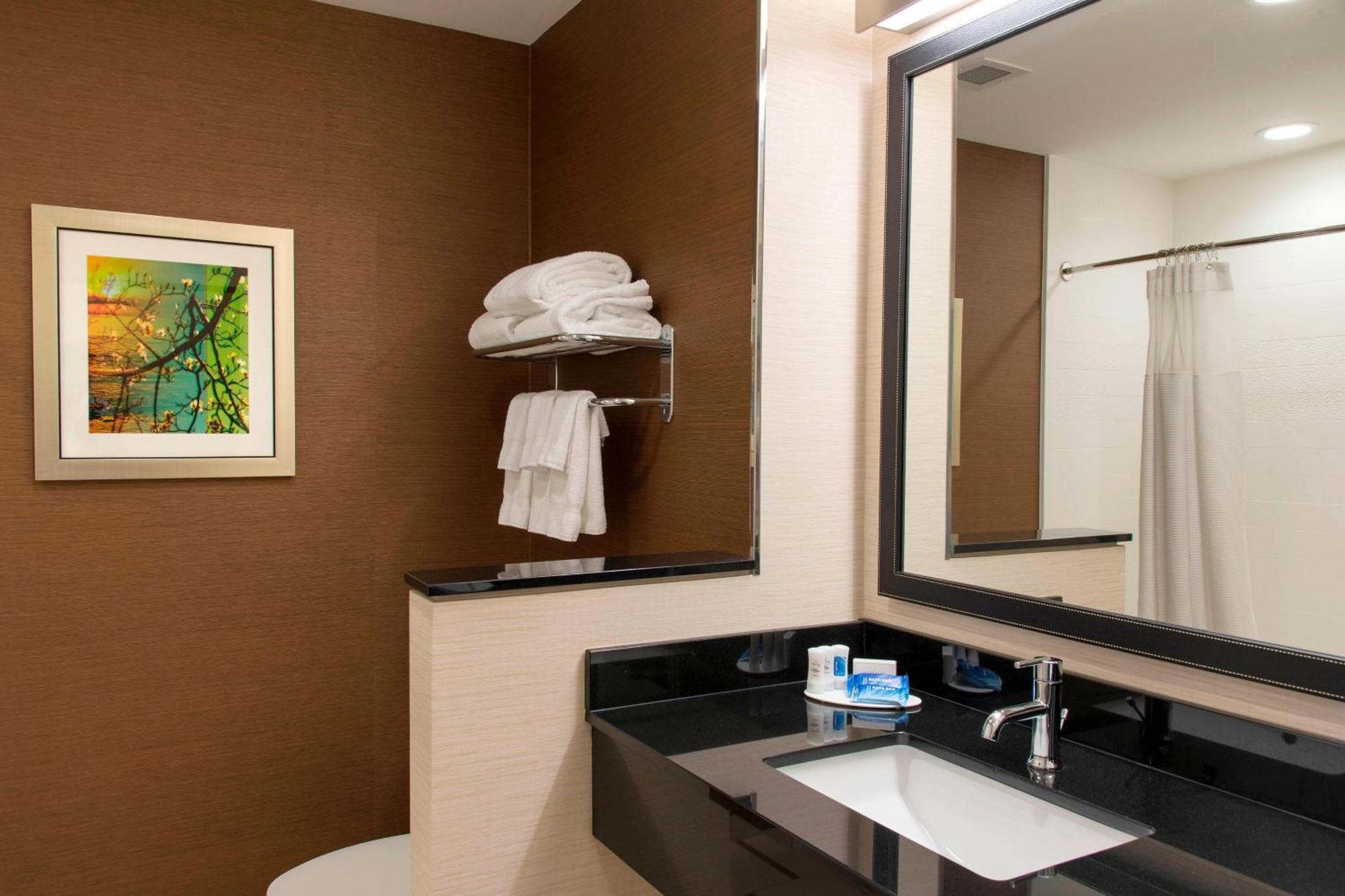 Fairfield Inn & Suites By Marriott Jackson Clinton Buitenkant foto
