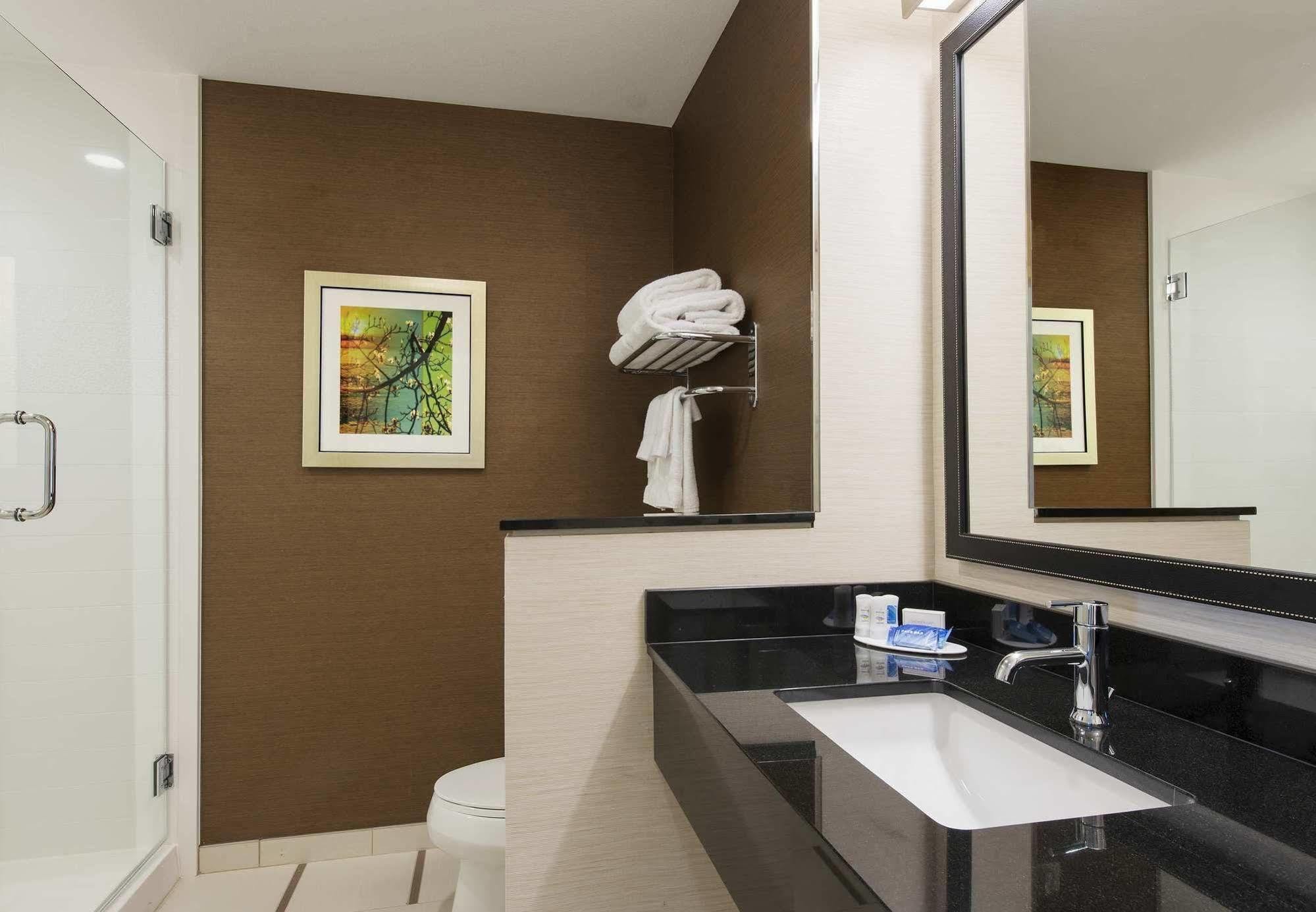 Fairfield Inn & Suites By Marriott Jackson Clinton Buitenkant foto